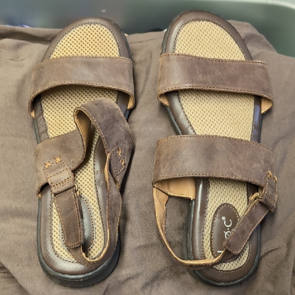 BOC Born Women's Adjustable Brown Sandals